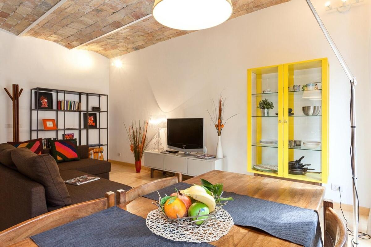 Pizza & Mandolino Apartment Rom